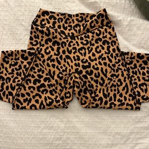 Balance leopard legging